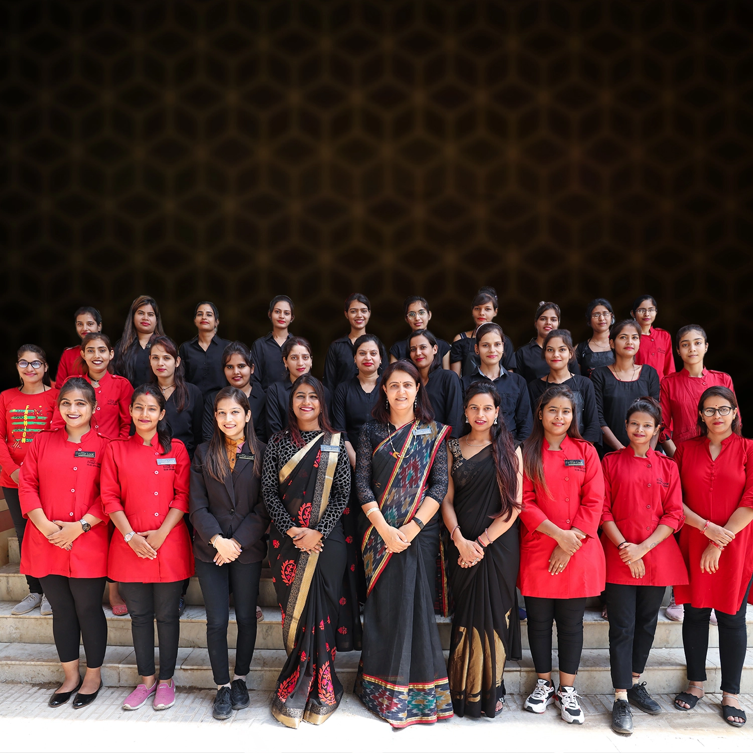 Read more about the article Beauty Certificate Sikar: Smart Tips to Choose the Right Course